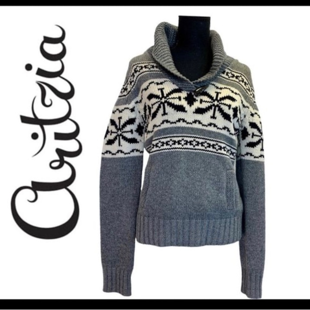 ARITZIA TNA Sz M 100%  Lambswool Turned Collar Classic Pockets Sweater